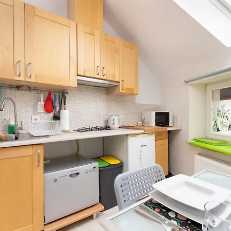 Homey Apartment *